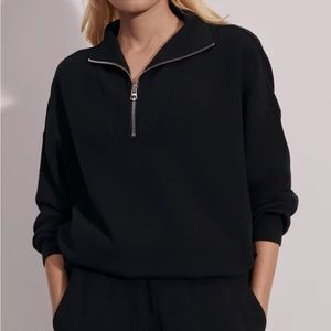 Varley Hawley Half Zip Sweat. Size: M